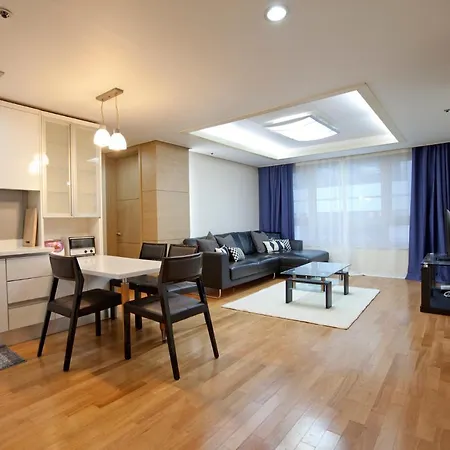 Lottei Galleria Lux House